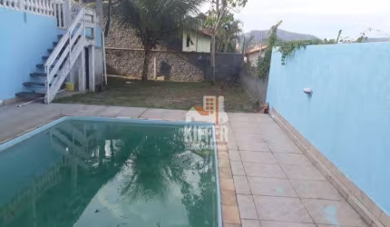 Casa com 3 quartos à venda, 470 m² por R$ 685.000 - Sape - Niterói/RJ