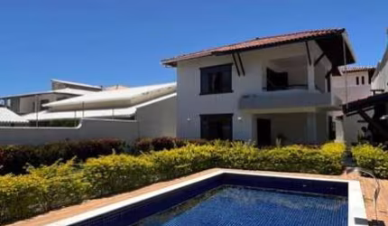 CASA EM ALAMEDA FECHADA COM PISCINA EM VILAS, PRÓXIMO PRAIA