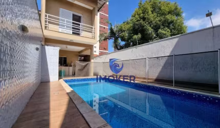 Sobrado próximo ao Centro, Suzano/SP; 3 quartos (1 suíte); 3 vagas; piscina
