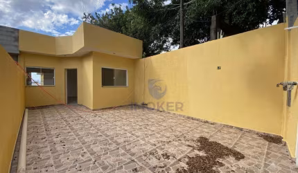 Casa térrea em Poá/SP; 3 dormitórios (1 suíte); quintal; 3 vagas.
