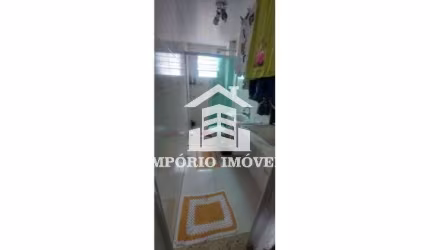 Apartamento médio com 2 dormitórios