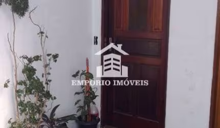 VENDA-SE APARTAMENTO NA CID. TIRADENTES