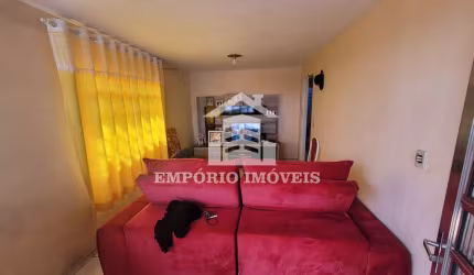 VENDE-SE CASA CID. TIRADENTES