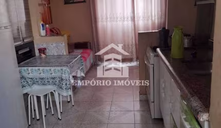 VENDE-SE APARTAMENTO CID. TIRADENTES