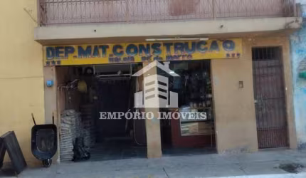 Vende-se  Três casas e um ponto comercial no valor de C$ 500.000,00