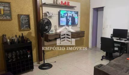 Vende-se casa com 2 pontos comerciais na Cidade Tiradentes