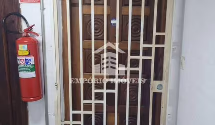 Vende-se um apartamento no valor de C$ 130.000,00