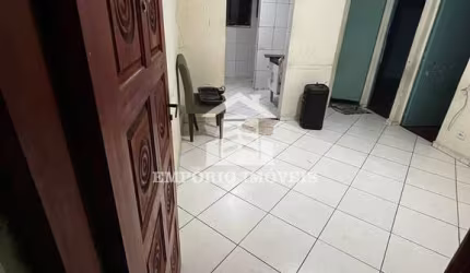 VENDE-SE APARTAMENTO E ALUGA-SE AV ALEXANDRE DAVIDENKO BARRO BRANCO