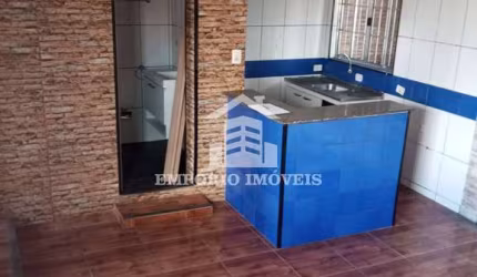 Vende-se Casa ótima oportunidade 2 casa no quintal á 100 metros do terminal