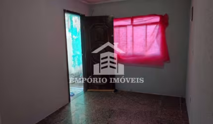 Vende-se Casa Quitada com Escritura