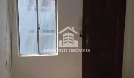VENDE-SE UM APARTAMENTO QUITADO COM  ESCRITURA