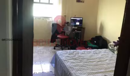 Casa para Venda em Mogi das Cruzes, Vila Jundiaí, 4 dormitórios, 2 banheiros, 6 vagas