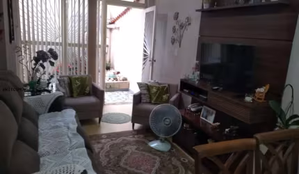 Casa para Venda em Mogi das Cruzes, Cézar de Souza, 2 dormitórios, 2 suítes, 3 banheiros, 4 vagas