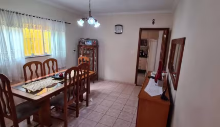 Sobrado para Venda em Mogi das Cruzes, Vila Oliveira, 3 dormitórios, 2 banheiros, 2 vagas