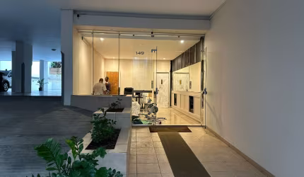 Imóvel para venda possui 299 metros quadrados com 3 quartos em Copacabana - Rio de Janeiro - RJ