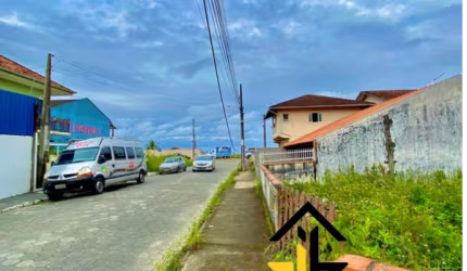LINDO TERRENO NA PRAIA