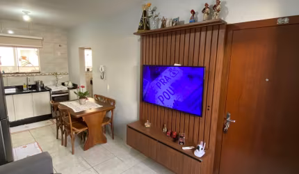 Apartamento Semi mobiliado no Aventureiro