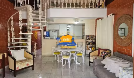 Imóvel a venda , 100 metros da praia com 3 quartos, 1 suíte, 3 salas, 3 banheiros, 2 vagas de garagem e 187,31 m² de área em Bertioga-SP.