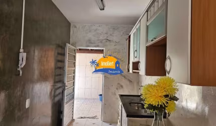 Oportunidade única: Casa térrea em villagio à venda em Bertioga-SP, Rio da Praia. 2 quartos, 1 suíte, 2 vagas. Apenas 300m da praia!