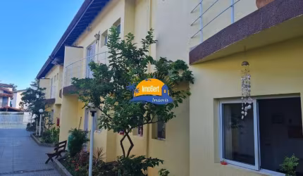 Casa de Condomínio para Locação em Bertioga-SP: 3 Quartos, 1 Suíte, 2 Salas, 3 Banheiros, 1 Vaga de Garagem!