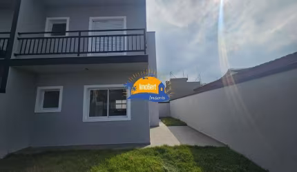 Imperdível: Casa à venda em Bertioga-SP, Centro - 2 quartos, 2 suítes, 2 salas, 3 banheiros, 2 vagas, 90m²