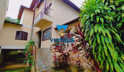 Freguesia - Casa dois pavimentos 4 quartos no Capim Melado