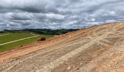 Lotes á Venda em Atibaia.
