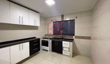Casa com 2 quartos à venda no Jardim Paraíso, Botucatu , 145 m2 por R$ 420.000