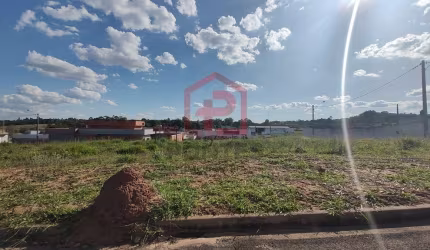 Terreno à venda no Residencial Lívia I, Botucatu  por R$ 1.200.000