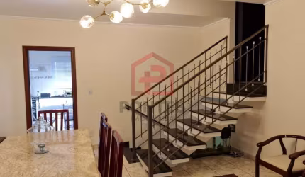 Casa com 3 quartos à venda na Vila Bela Vista, Botucatu , 200 m2 por R$ 695.000