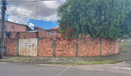 Terreno à venda no Parque Residencial Vinte e Quatro de Maio, Botucatu  por R$ 100.000