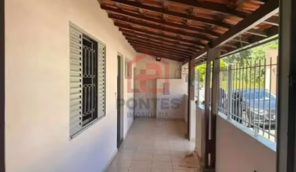 Casa com 2 quartos à venda no Centro, Botucatu , 125 m2 por R$ 350.000