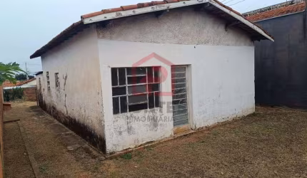 Casa com 2 quartos à venda na Vila Nova Botucatu, Botucatu , 69 m2 por R$ 250.000