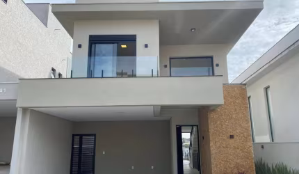 CASA NO CONDOMÍNIO NEW VILLE EM SANTANA DE PARNAÍBA - VENHA CONHECER
