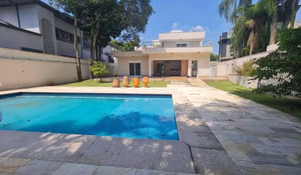 CASA ALPHA 2 COM 5 SUÍTES  , OTIMA ALAMEDA E LOCALIZAÇÃO/ PROX AV CAUAXI