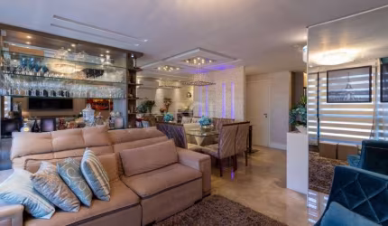 Excelente apartamento mobiliado no bairro Tristeza, zona sul de Porto Alegre&lt;BR&gt;&lt;BR&gt;Apartamento finamente decorado!&lt;BR&gt;Living em dois ambientes, espaço gourmet com churrasqueira cone