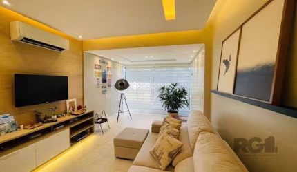 Apartamento belissimo, com   03 Dormitórios (01 Suíte);  02 BOX de Garagem;  2 Banheiros, Sala de Jantar; cozinha americana , Churrasqueira; Prédio com toda infra estrutura de lazer que o condomínio o