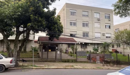 Apartamento de 1 quarto, 1 vaga de garagem no bairro Tristeza, Porto Alegre/RS  &lt;BR&gt;  &lt;BR&gt;Este apartamento de 49m² com um dormitório apresenta um ambiente acolhedor e funcional, ideal para