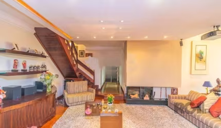 Apartamento de 4 dormitórios a venda no Bairro Bela Vista.&lt;BR&gt;excepcional duplex de 413m² no bairro Bela Vista. Este incrível imóvel, com sensação de casa, localizado no coração da Bela Vista, p