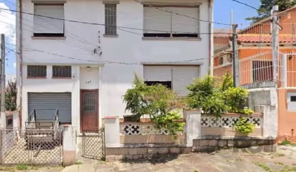 Vende no bairro Passo Dareia, casa, com 03 dormitórios,
