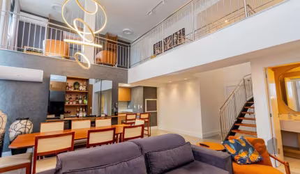 Apartamento Duplex de luxo de 182 m², 3 dormitórios sendo 2 amplas suítes e 3 vagas de garagem no bairro Menino Deus! Dupla pavimentação possibilitando amplitude, luminosidade e ambientes integrados. 