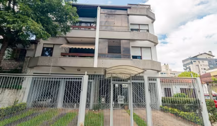 Que tal essa cobertura incrível de 3 dormitórios? No andar de baixo, temos 2 quartos, sala, sacada integrada, cozinha, banheiro social, dependência de empregada e lavanderia completa. Já no andar de c