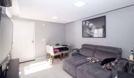 Apartamento 2 Dormitórios com vaga. Preço e disponibilidade do imóvel sujeitos a alteração sem aviso prévio.