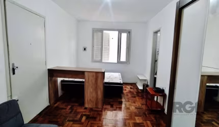 Apartamento com 01 quarto no Bairro Parthenon, próximo a PUC. &lt;BR&gt;   &lt;BR&gt;Ao lado da TECNOPUC, próximo ao Hospital da PUC e Ipiranga.&lt;BR&gt;&lt;BR&gt; Existe vaga disponível para locação