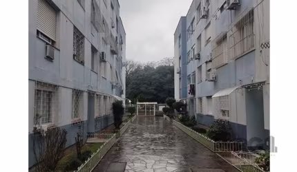 Se você está procurando um apartamento aconchegante e reformado em Porto Alegre, não procure mais! Localizado na Rua Sapé 309, bloco c, próximo ao Hospital Conceição, no bairro Cristo Redentor, este i