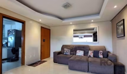 Este imóvel conta com 3 dormitórios, sendo um deles 1 suíte, e oferece uma ampla sala de estar integrada com uma sacada e churrasqueira. A cozinha é completa e há uma área de serviço separada,  O dorm