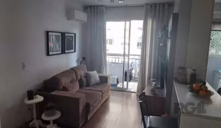 Apartamento com3 quartos, 1 suíte, vaga de garagem, no bairro Tristeza Porto Alegre/RS     &lt;BR&gt;&lt;BR&gt;Descubra este charmoso apartamento de 67,54m² com 3 dormitórios, sendo um deles uma suíte