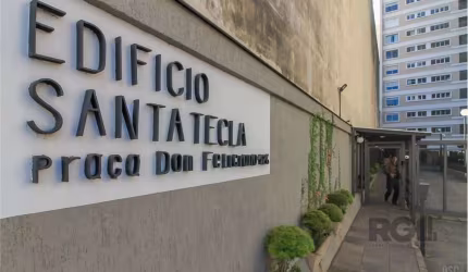 APARTAMENTO CENTRO HISTÓRICO , 4DORMITÓRIOS COM VAGA DE GARAGEM! Dificilmente quem é de Porto Alegre não conhecerá este edifício! Uma joia no Centro Histórico de Porto Alegre, o Edifício Santa Tecla n