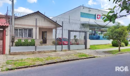 Seu Novo Lar te Aguarda! Casa de 2 Quartos com Amplo Terreno no Bairro consolidado e familiar.&lt;BR&gt;&lt;BR&gt;&lt;BR&gt;Descubra o aconchego e a tranquilidade nesta ótima residência, com 2 dormitó