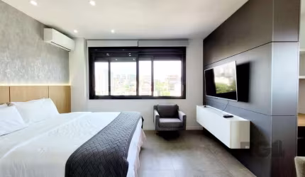 Lindíssimo apartamento compacto de luxo em bairro nobre para venda. Infraestrutura completa, com dormitório, sala, cozinha e banheiro. Totalmente mobiliado, finamente decorado e equipado com eletrodom